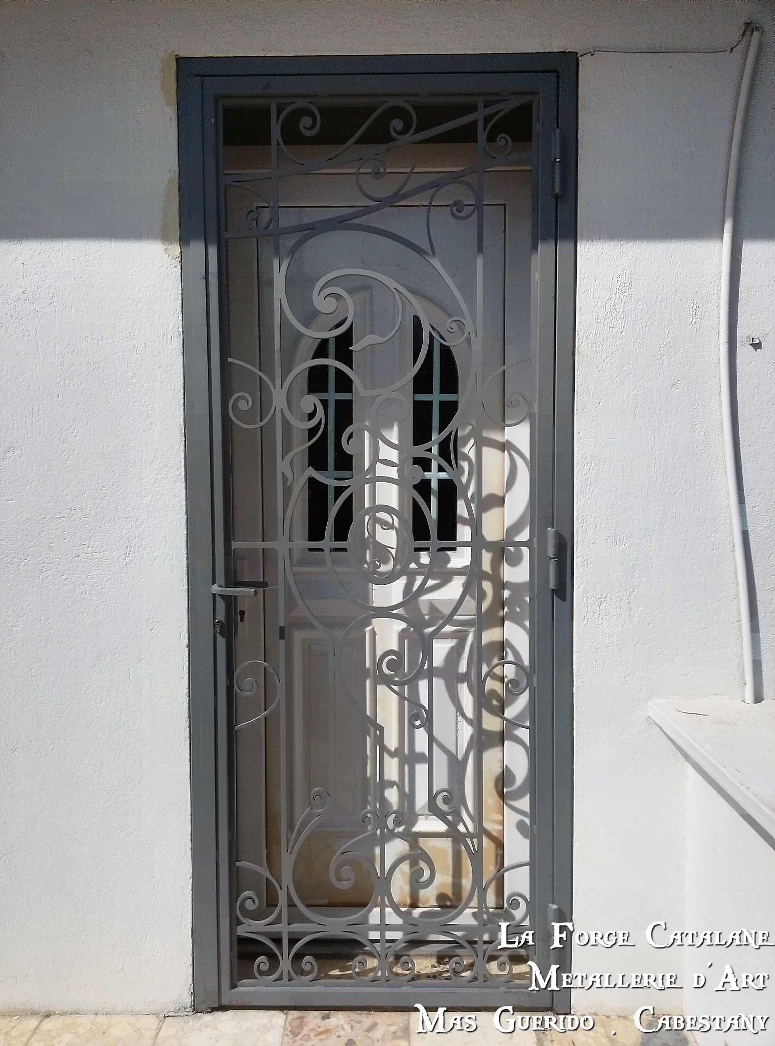 grille articulee motif decoupe laser 4 forge catalane.jpg